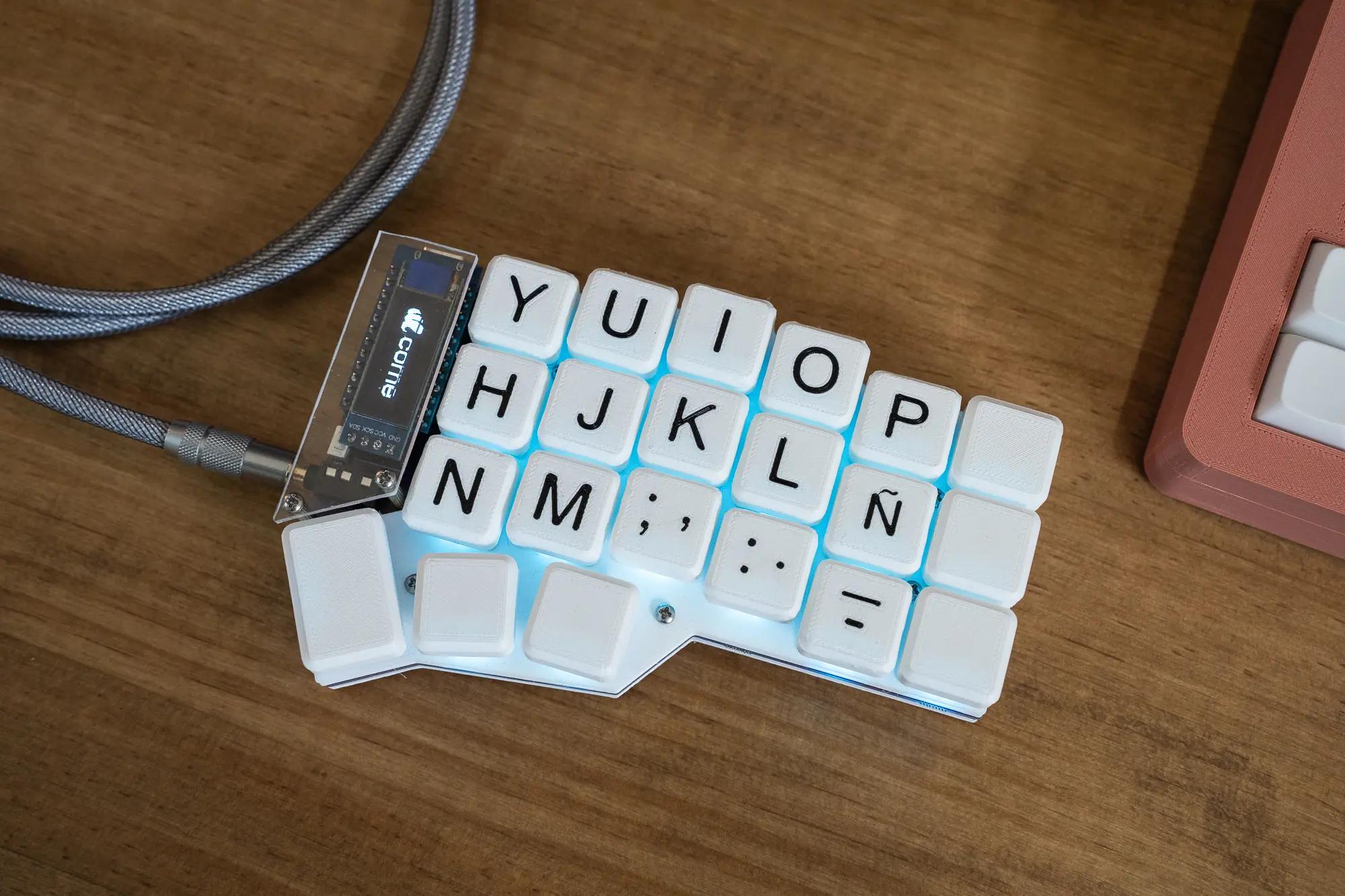 Denshi Electronic Corne Configured 3 Mechanical Keyboard - Main Image