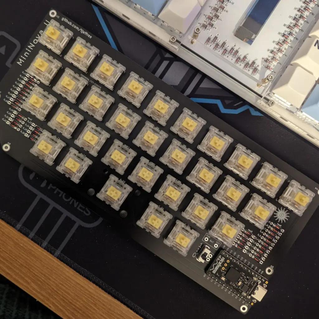 KEEBD MiniNova II Mechanical Keyboard - Main Image